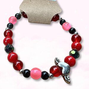 Red, Pink and Black Glass Beaded Stretchy Bracelet with Silver Heart Bale